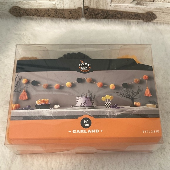 Target Hyde and Eek 2022 Halloween Pom Pom Garland - Picture 1 of 7